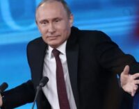 «Дешевые уловки»: военный аналитик о заявлении Путина про разговор с Трампом