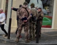 Кто не воевал — на фронт, — Сырский анонсировал изменения в работе ТЦК