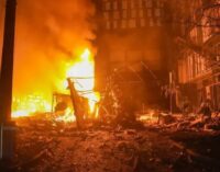 В результате атаки РФ на Одессу вспыхнули пожары: есть жертвы. ФОТО