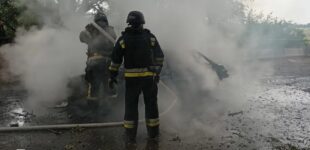 Удар по Днепропетровской области: два человека погибли в горящем авто