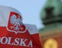 Польша бьет тревогу и призывает своих граждан срочно покинуть Россию