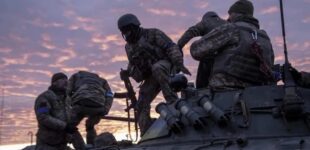 Покровское направление в огне — враг атакует волна за волной