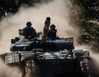 Враг пытается штурмовать, а ВСУ держат позиции