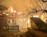 В Харьковской области дроны подожгли частные дома. ФОТО