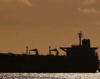 Танкеры с российской нефтью застряли у берегов Китая, — Bloomberg