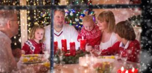 Даже в самые темные времена свет внутри нас не победить. С Рождеством!