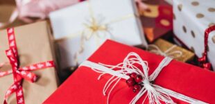 Праздничные «подарки», которые могут стоить должности: ограничения для публичных служащих