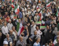 Массовые протесты в Иране: уже 35 погибших, среди них дети