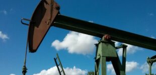 США начали немедленную продажу на мировом рынке 50 миллионов баррелей венесуэльской нефти