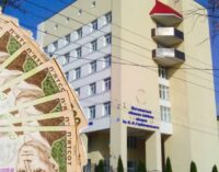 Полмиллиона на пиар вместо лечения: руководитель больницы им. Гербачевского тратит бюджет на Facebook