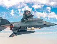 Индия скупает по всему миру списанные самолеты Jaguar, даже 60-летние: что происходит