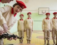 Оккупанты отправляют детей Херсонщины в Россию на военные учения