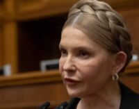 Юлия Тимошенко, подозреваемая в предложении взятки народным депутатам, готовит заявление на детективов НАБУ и прокуроров САП