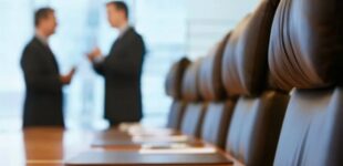 Европа требует места за столом переговоров по Украине