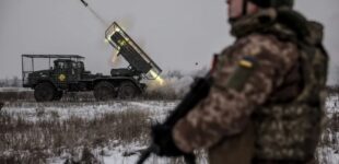 Украинские войска давят на оккупантов: массированные атаки отбиты