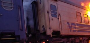 В Николаеве «Шахед» попал в пассажирский вагон: какие последствия