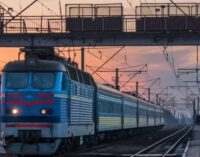 Ночные обстрелы на востоке Украины: «Укрзализныця» отменила несколько пригородных рейсов