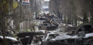 ЕС вводит санкции против лиц, подозреваемых в военных преступлениях в Буче