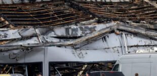 Пожар на оборонном заводе в Чехии: рассматривается версия о террористическом акте