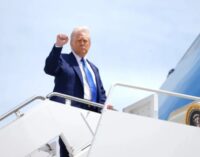 Страх перед тьмой: Трамп заявил, что Тегеран бросился договариваться с ним