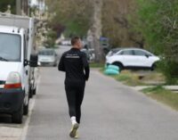 Пропавший после выборов Сийярто нашелся: СМИ застали его  за необычным занятием