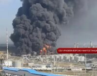 В РФ после атаки дронов загорелась нефтеперерабатывающая станция «Самара»