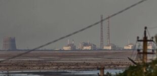 Украина фиксирует регулярные приближения российских ракет и дронов к АЭС