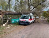 Спасатели устраняют последствия непогоды в нескольких областях Украины
