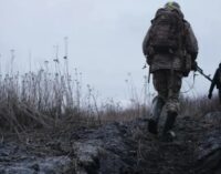 Ничего живого не остается: украинский офицер описал жуткую реальность современной передовой