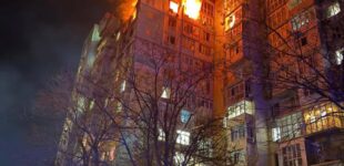 В Одесской области в результате атаки РФ пострадали многоэтажные дома, под ударом оказалась портовая инфраструктура