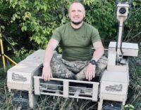 Спасение из ада: украинские роботы вывезли раненых пенсионеров из прифронтового города. ВИДЕО