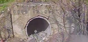 Без шансов на спасение: украинский дрон выжег оккупантов в трубе. ВИДЕО