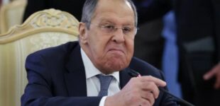 Истерика в МИД РФ: Лавров пугает Азию американцами и угрожает Европе