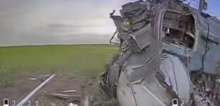 Появилось ВИЕДО обломков российского Ка-52, сбитого дроном под Покровском