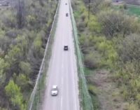 «Каждый защищенный километр — это спасенные жизни»: Украина расширяет масштабы антидроновой защиты дорог