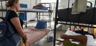 В Ужгороде мужчина выпал из окна здания ТЦК — после госпитализации он умер
