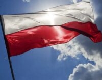 Впервые большинство поляков против приема беженцев из Украины: результаты опроса