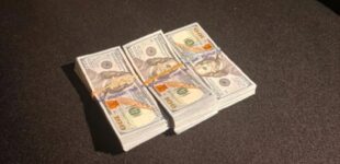 Хотел избежать проверки за 30 тысяч долларов: руководителя Львовского Держгеокадастра подозревают в подкупе