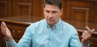 Когда Путина «парализует» страхом: Михаил Подоляк назвал условия завершения войны