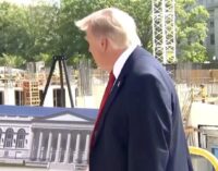 Победа Трампа: Верховный суд разрешил продолжить строительство Бального зала в Белом доме